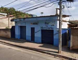 Dono de bar é suspeito de atirar em mulher após discussão por suco em Sabará