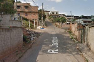 Tiroteio na porta de bar deixa um morto e dois feridos em Sabará