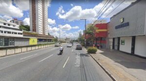 Idosa morre após ser atropelada por ônibus na Avenida Cristiano Machado, em BH
