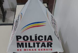 Marido usa arma de fogo para ameaçar esposa e briga termina na delegacia no leste de Minas