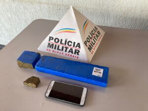 Polícia prende jovens suspeitos de traficar drogas no Noroeste do estado