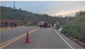 Motociclistas morrem após batida frontal em Governador Valadares