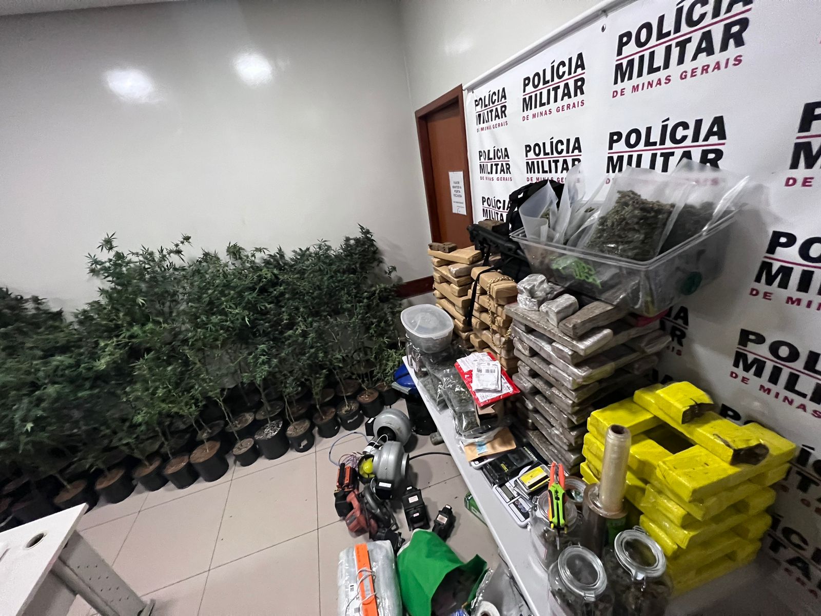 material apreendido pela polícia militar em Ipatinga