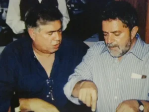 Lula diz que fugia de Newton Cardoso para não fazer foto em Minas Gerais