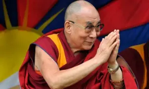 Dalai Lama não é nome, é título como Papa e já reencarnou 13 vezes