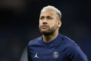 Vaza áudio de Neymar pedindo para hackers devolverem suas contas invadidas