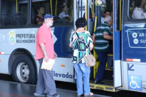 Vereadores de BH votam Lei do transporte gratuito em dias de eleição