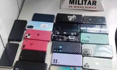 Quase 20 celulares foram apreendidos pela Polícia com suspeito que teria cometido furtos em evento no Mineirão