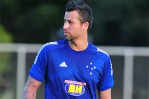 Números: Fábio mantém 100% de invencibilidade contra o Cruzeiro