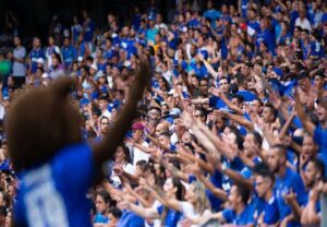 Torcida do Cruzeiro deixou time a frente do Atlético quanto a ocupação dos estádios