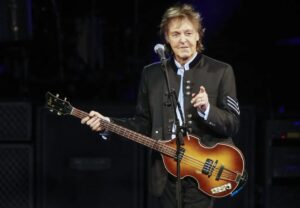 Cantor inglês Paul McCartney irá se apresentar em BH e outras capitais no fim do ano