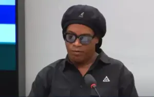 Ronaldinho Gaúcho depõe na CPI: “Utilizaram indevidamente meu nome”