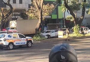 Polícia Militar se concentra na Savassi, em BH, para evitar furtos