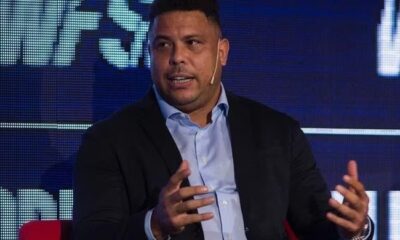 Ronaldo está analisando possíveis nomes para o comando técnico do Cruzeiro