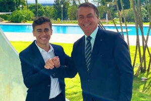 Bolsonaro pode visitar igreja em aglomerado de BH, frequentada por Nikolas