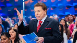 Hospital divulga hora e causa da morte de Silvio Santos