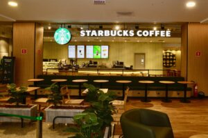 Starbucks tira licença e manda fechar lojas no Brasil por falta de pagamentos