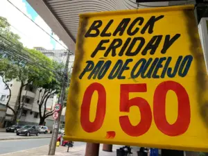 Lanchonete de BH vende pão de queijo por 50 centavos na black friday