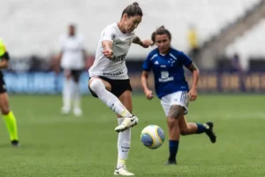 Em jogo eletrizante, Corinthians vence Cruzeiro e é campeão da Supercopa