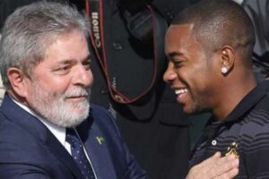 Lula defende que Robinho seja preso no Brasil: “Precisa aprender”