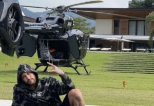 Neymar não paga documentação e helicóptero não pode voar