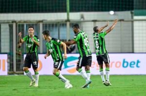 América-MG fecha a quarta rodada da Série B do Campeonato Brasileiro dentro do grupo de acesso à elite do futebol nacional