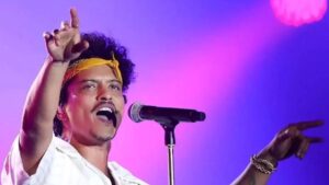 A gorjeta valiosa que Bruno Mars deu em bar de BH