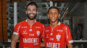 Atlético e Cruzeiro brigam por “diamante” do time de Gusttavo Lima