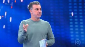 Luciano Huck abre processo judicial e leva “esculacho”