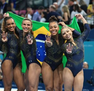 Flamengo corta uma das meninas da ginástica e motivo choca