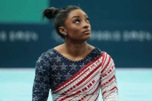 Simone Biles manda indireta após ouro nas Olimpíadas: “Sem talento, preguiçosas”