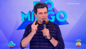 Celso Portiolli chuta rosto de ex-Globo ao vivo no SBT