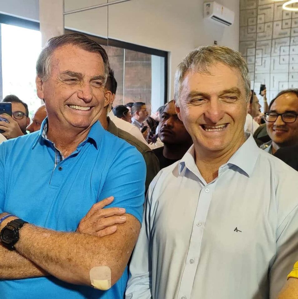 Renato obteve 29,82% dos votos, ficando em segundo lugar na disputa. O vencedor foi Samuel Moreira, do PSD (Reprodução/Instagram Renato Bolsonaro)