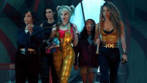 Harley Quinn, uma vilã de histórias em quadrinhos popularizada no cinema por Margot Robbie e Lady Gaga, liderou a lista (Divulgação)