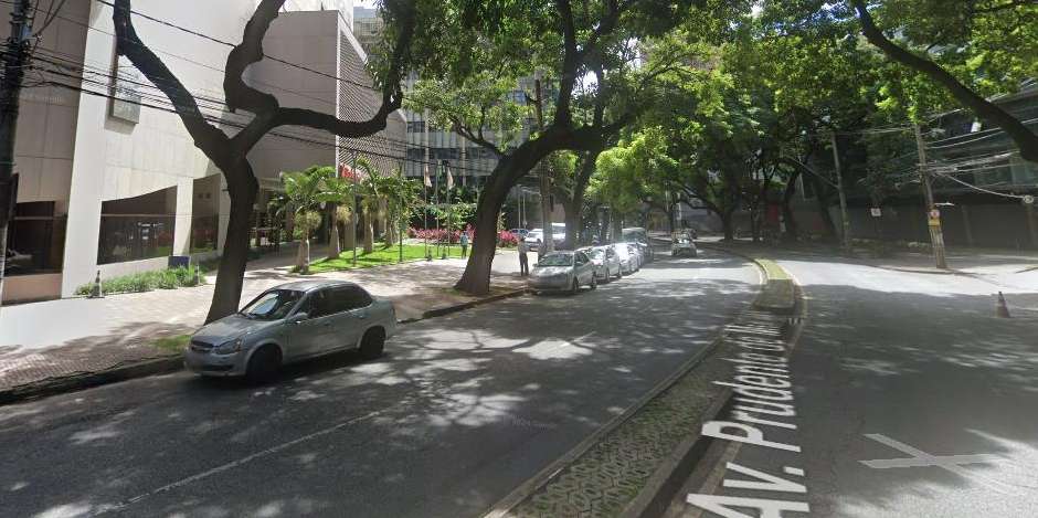 Imagem da rua onde o crime aconteceu