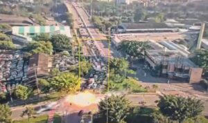 Vídeo mostra momento em que aeronave cai na avenida Marquês de São Vicente, na Barra Funda, em São Paulo