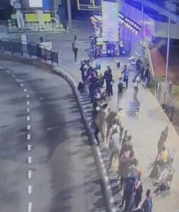 Bomba explode em terminal de ônibus em SP; plataformas são interditadas