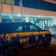 Carros da PRF e Polícia Civil
