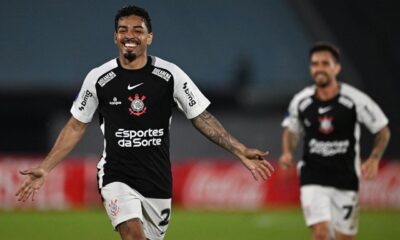 Atuações do Corinthians contrao Racing: Bidu e Carrillo se destacam