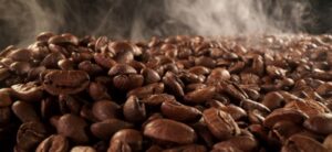 Governo manda recolher cafés torrados por risco à saúde; saiba quais