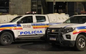 Casal é encontrado morto em casa com marcas de tiro em MG