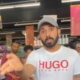 Saiba quem é o homem que praticou homofobia em supermercado de BH
