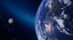 Ilustração digital de um asteroide no espaço se aproximando da Terra, com o planeta parcialmente iluminado e visível em detalhes, incluindo nuvens e continentes