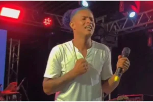 Cantor Lucca Makezi é morto após discussão com ex-namorada