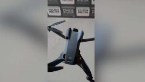 Homem é preso após vigiar intimidade de vizinhos com drone em MG