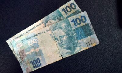 Dinheiro falso