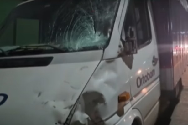 Caminhoneiro é preso após atropelar casal durante fuga de assalto