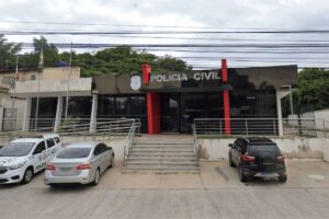frente de Delegacia