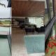 montagem de fotos da casa mostrando lago e piscina
