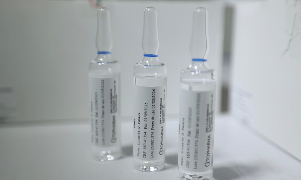 Brasil recebe lote emergencial de antídoto contra intoxicação por metanol